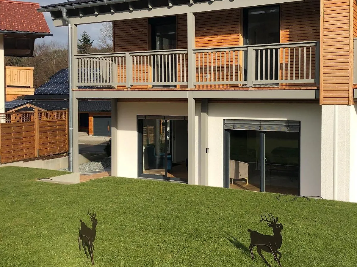 Ferienhaus Chalets Inzell contacts
